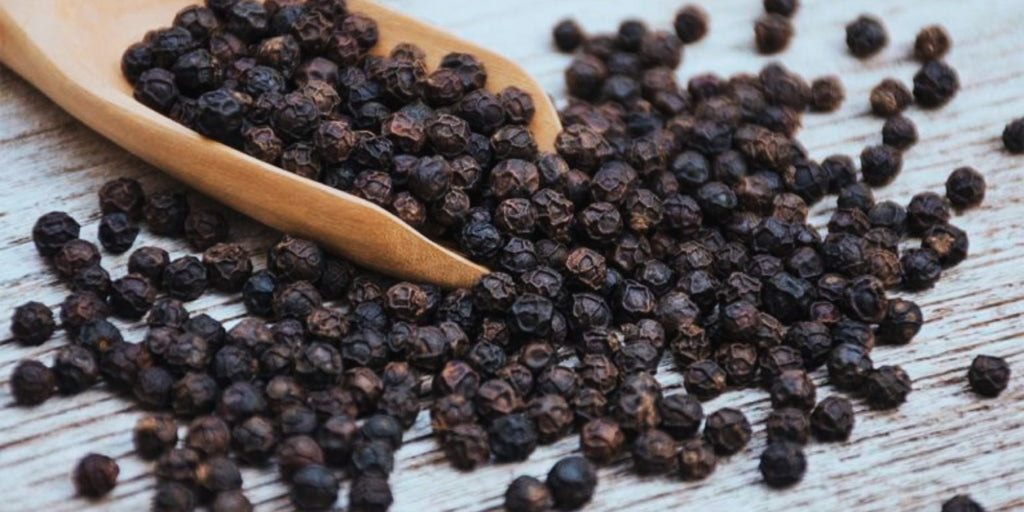 BioPerine (Black Pepper Extract): Enhancing Nutrient Absorption and Bioavailability